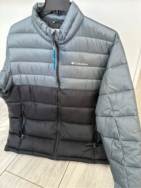 NWT Columbia Men’s Buck Butte Two-Tone Quilted Puffer Jacket - Gray & Black XL